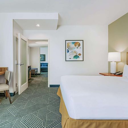 Embassy Suites Houston - Downtown Екстериор снимка
