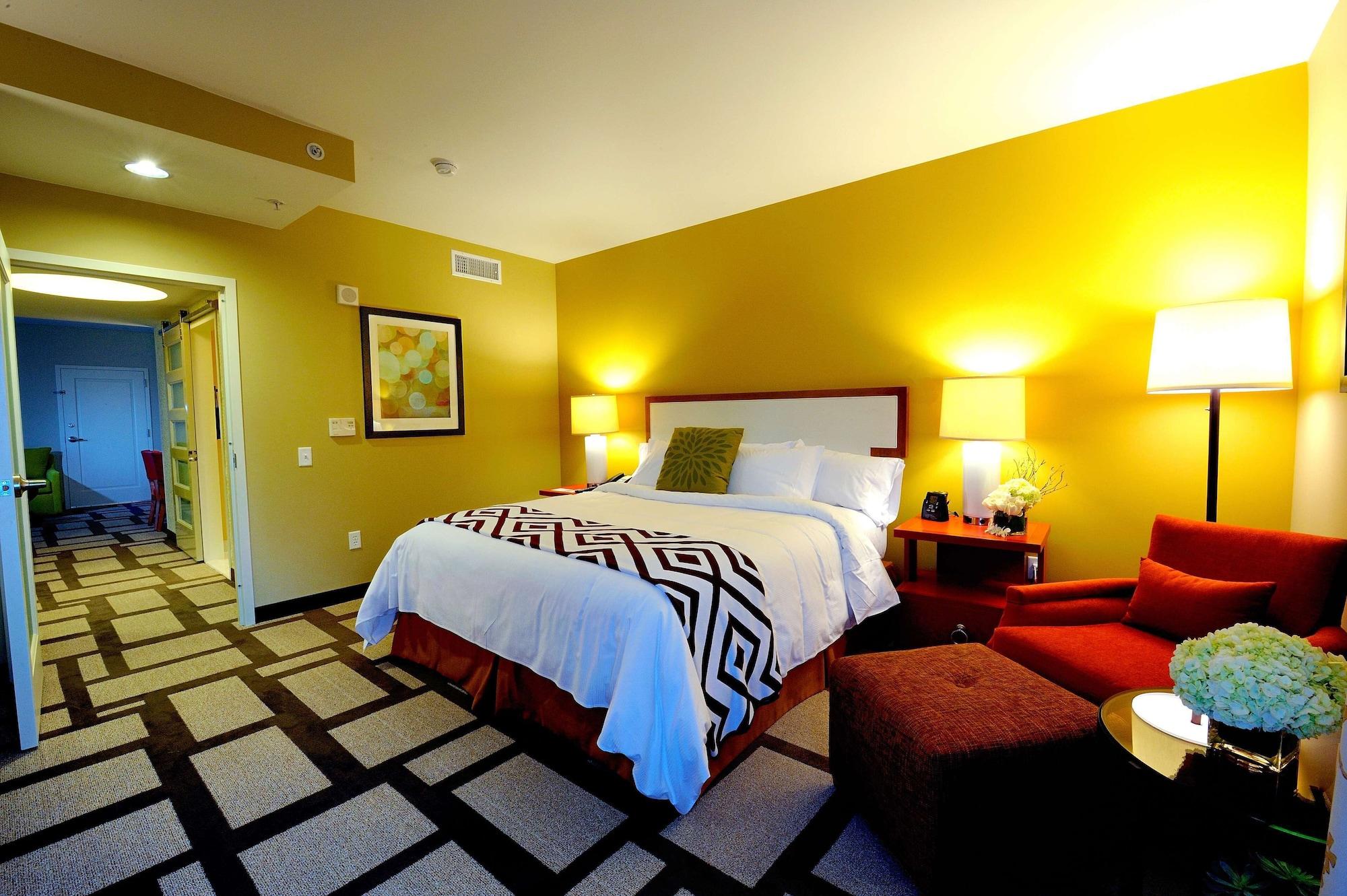 Embassy Suites Houston - Downtown Екстериор снимка
