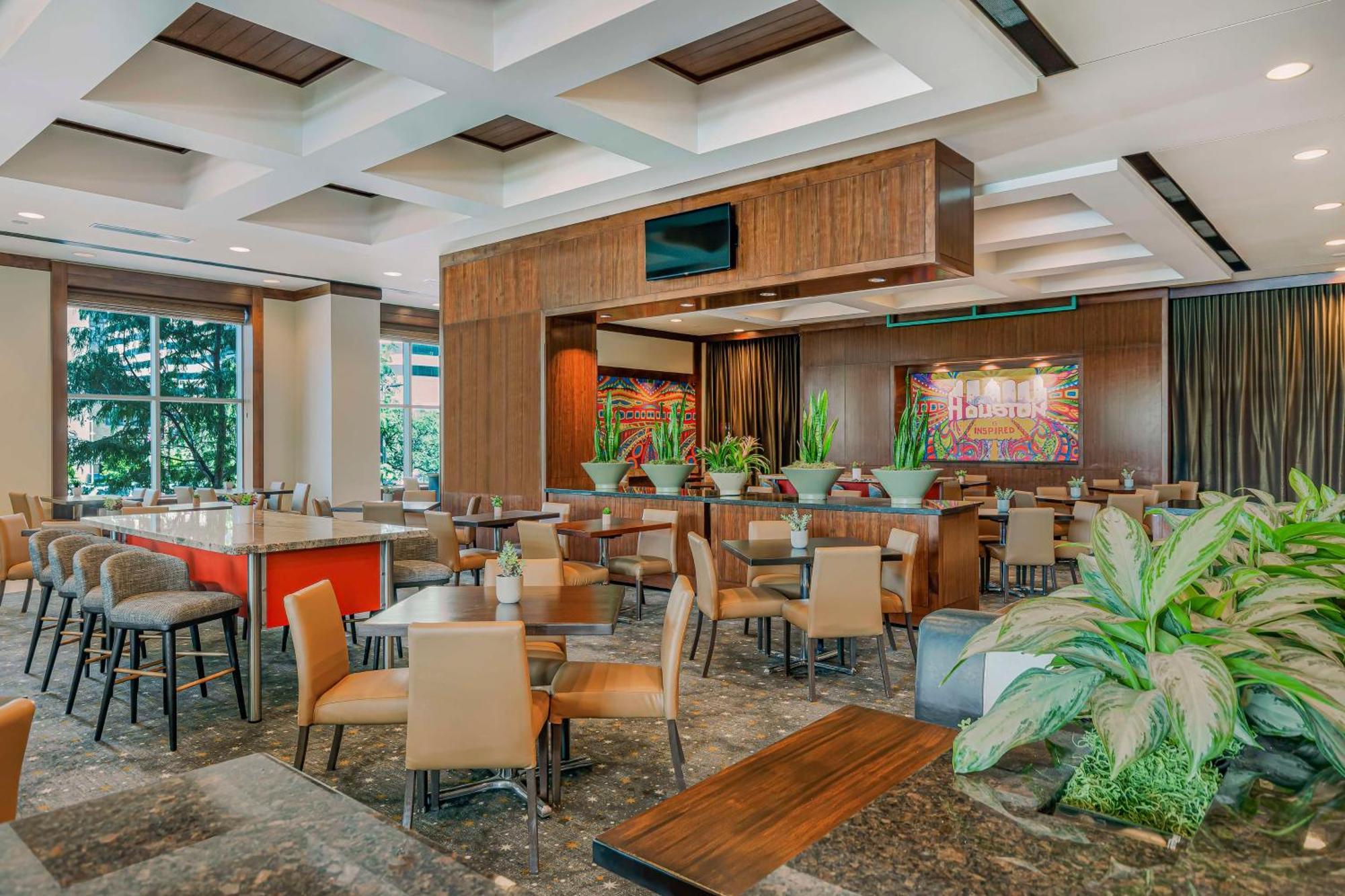 Embassy Suites Houston - Downtown Екстериор снимка