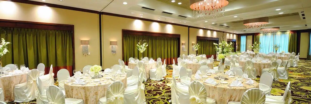Embassy Suites Houston - Downtown Екстериор снимка